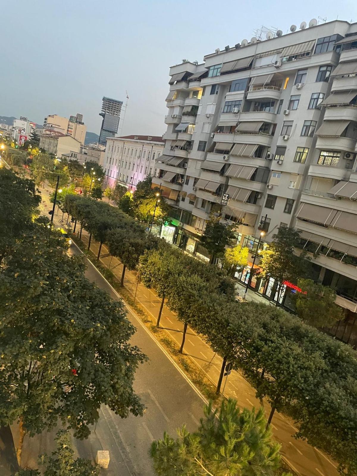 Skyline Studios Tirana Zewnętrze zdjęcie