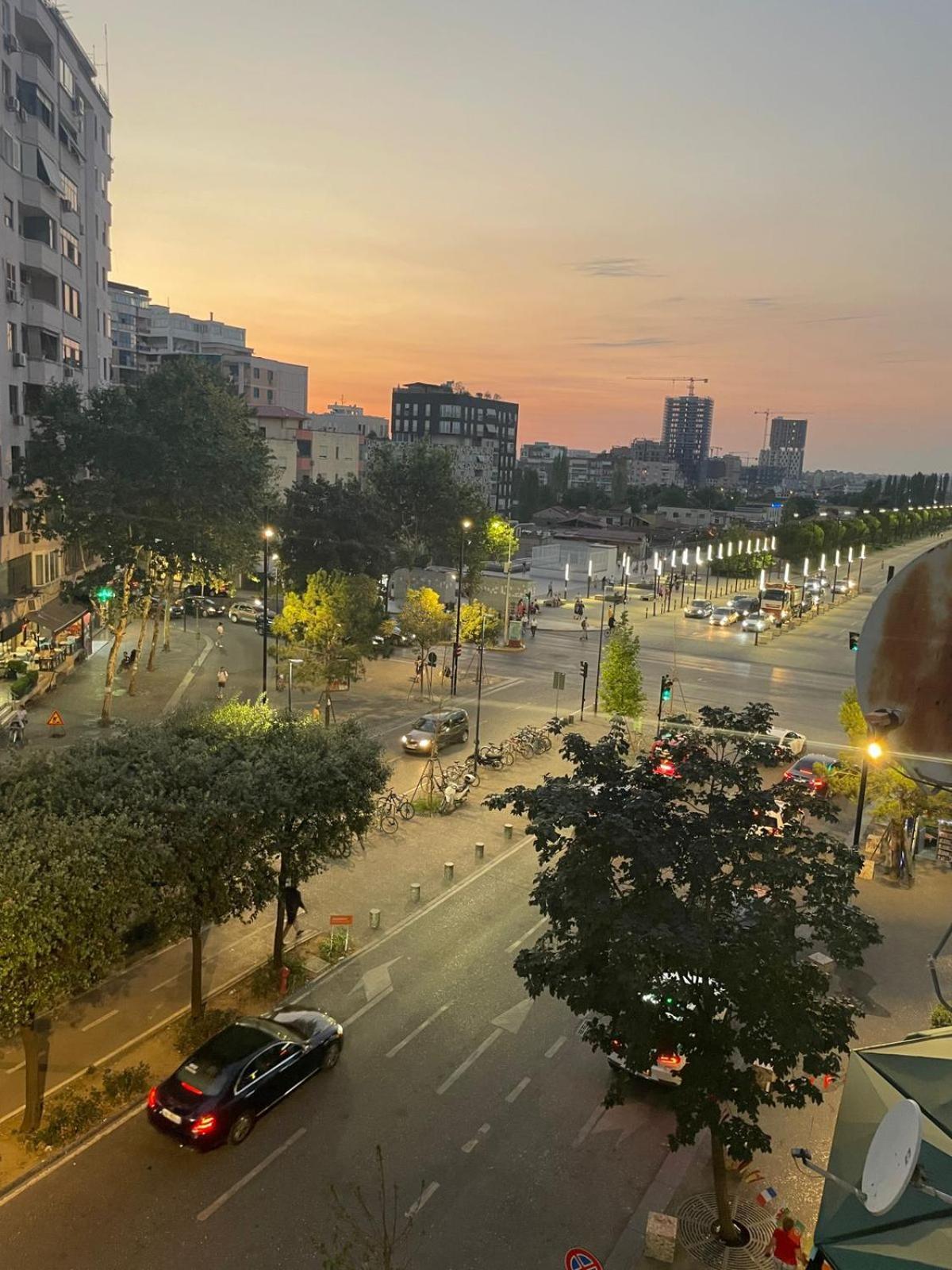 Skyline Studios Tirana Zewnętrze zdjęcie